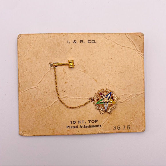 Vintage 1940’s 10k Gold Masonic Eastern Star Enamel Pin Gavel on Original Paper - Picture 2 of 7